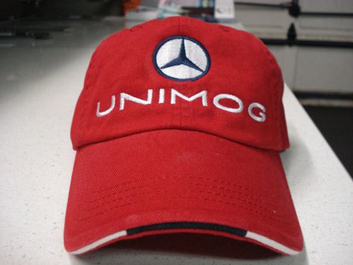 Red/white/navy unimog hat