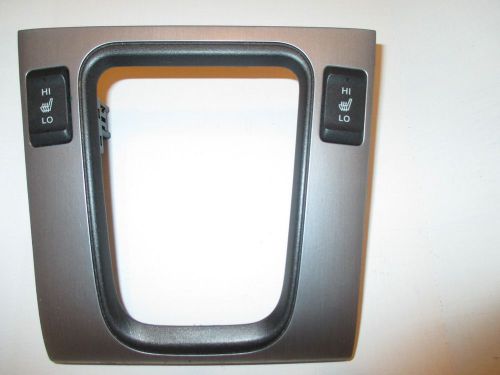 03-07 honda accord shifter bezel with heated seat switches silver/black