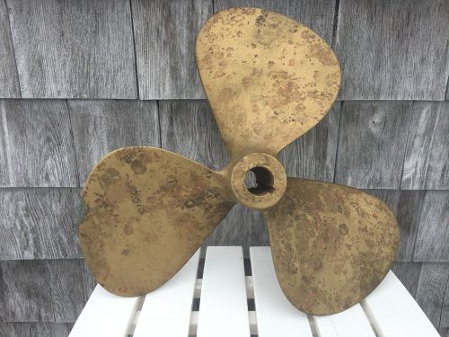 Sailboat propeller michigan 16 x 12 lh 1-1/8&#034; shaft