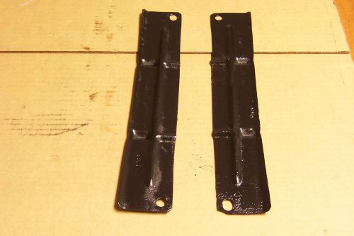 1967 1968 ford mustang radiator side deflectors pair used