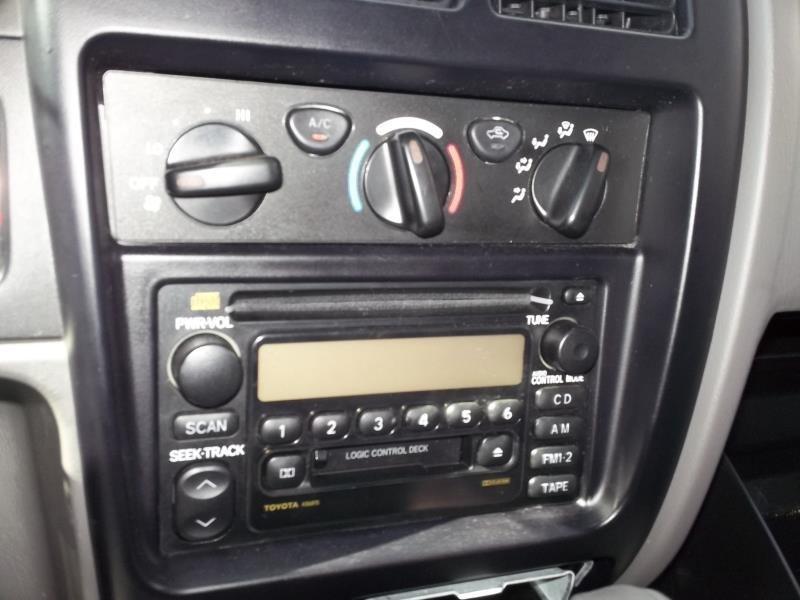 Radio/stereo for 01 02 03 04 toyota tacoma ~ recvr w/cd w/cass reg and xtra cab