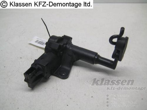 Stellmotor fenster rear right chrysler voyager iv rg 04717606ab