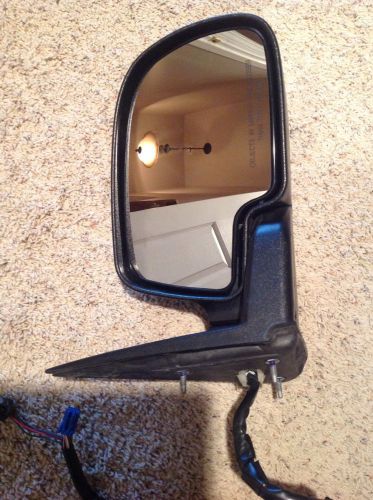 03 - 06 chevy suburban right hand mirror.