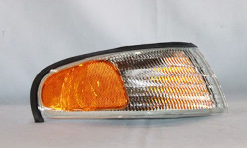 Turn signal / parking / side marker light assembly tyc fits 94-98 ford mustang