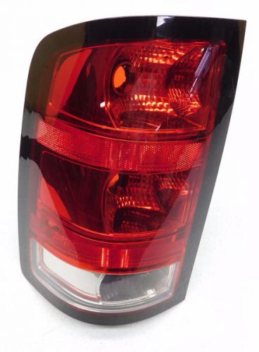 Oem 2009-2014 gmc sierrra denali 1500 2500 3500 lh tail light tail lamp-leaker!