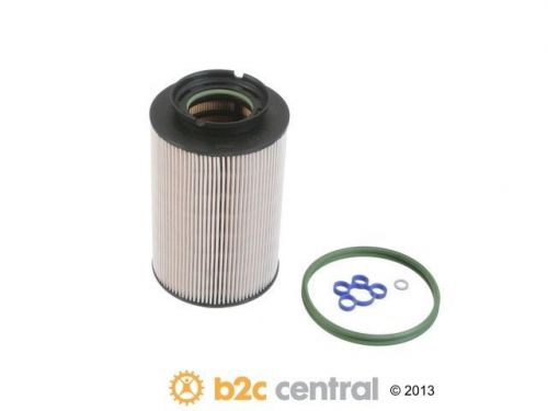 Mann-filter fuel filter fits 2005-2009 volkswagen jetta  fbs