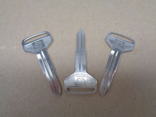 Blank key fits 1991-97 toyota land cruiser 1990-95 mr2 lot of (3) new u.s. ship!