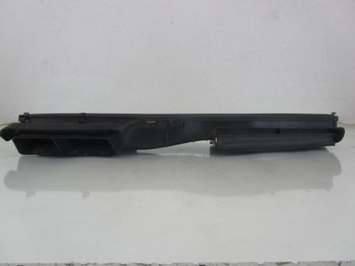 19 volkswagen tiguan 2.0l front engine motor air intake duct vent 5qm129254 oem