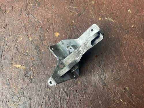 Mercedes engine bracket holder c class w203 2.2 cdi a6460941141 02-08 (b2396)