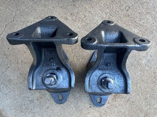 Yamaha 12281400 4.3l v6 6t8 inboard engine mounts