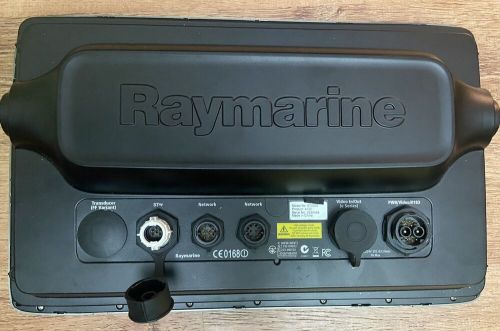 Raymarine e125 12.1&#034; hybridtouch mfd working internal gps* - e70023