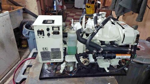 Kohler 6.5cz23 , 6.5 kw marine gas generator 60 hz  runs great 341 hours