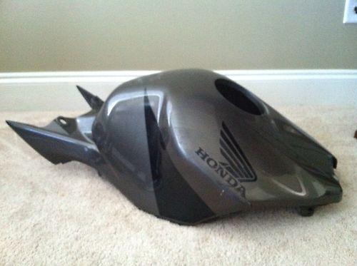 2003 2004 cbr600rr tank cover grey