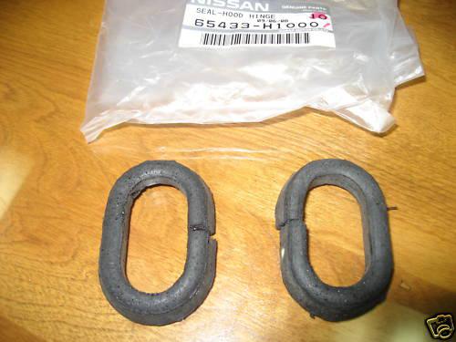 Datsun 1200 / b210 hood hinge seals - nos