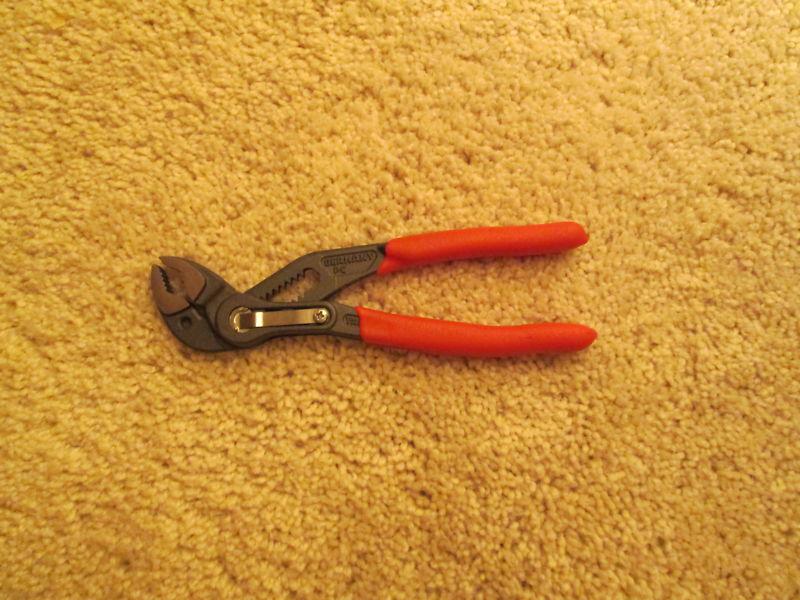 Matco tools locking adjustable self-gripping plier pc6 new (knipex technology)