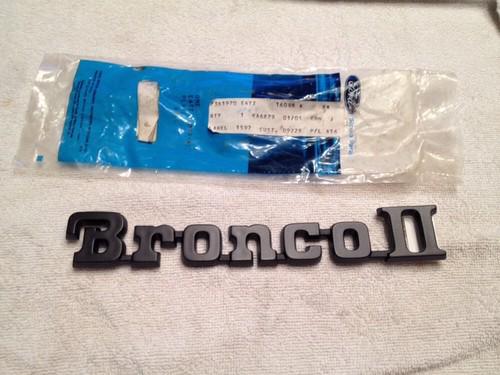 Nos oem ford bronco 2 ii name plate emblem e4tz-16098-a