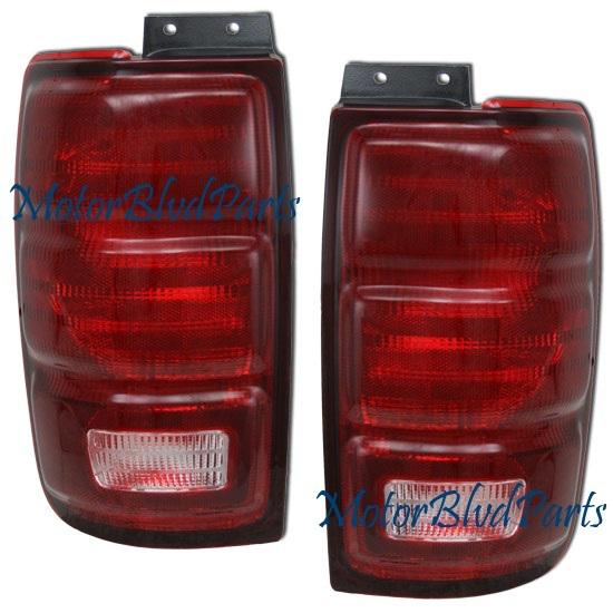 97-02 expedition oe style tail lights lamps right+left