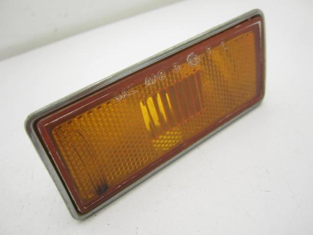 Corvette orig. drivers side lh front side marker light lamp amber 1975-1979