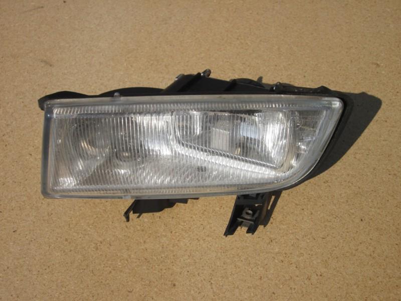 99-01 saab 9-3 9-5 oem driver  side lh fog light lamp