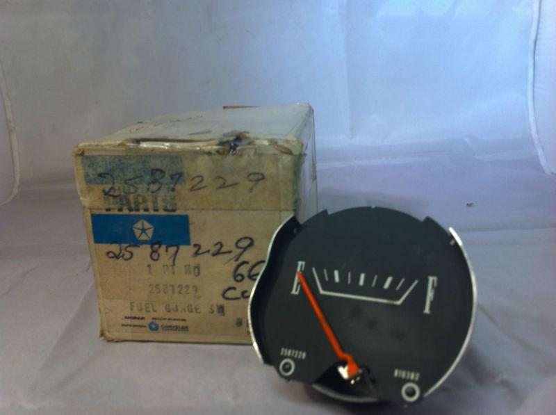 1966 nos plymouth baracuda fuel gauge pt.#2587229 mopar hotrod