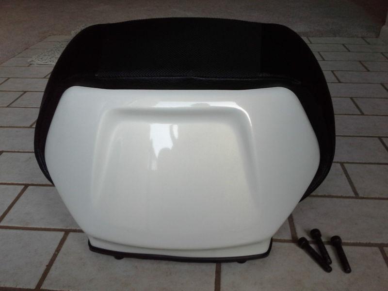 New genuine suzuki burgman 650 2006-2012 passenger backrest white