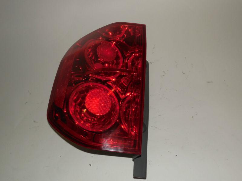 06 07 08 honda pilot oem left tail light nice!