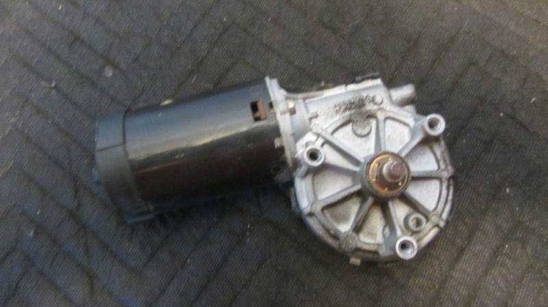 98-02 mercedes w210 wiper motor e55 e320 e430 clk320 clk430 52313