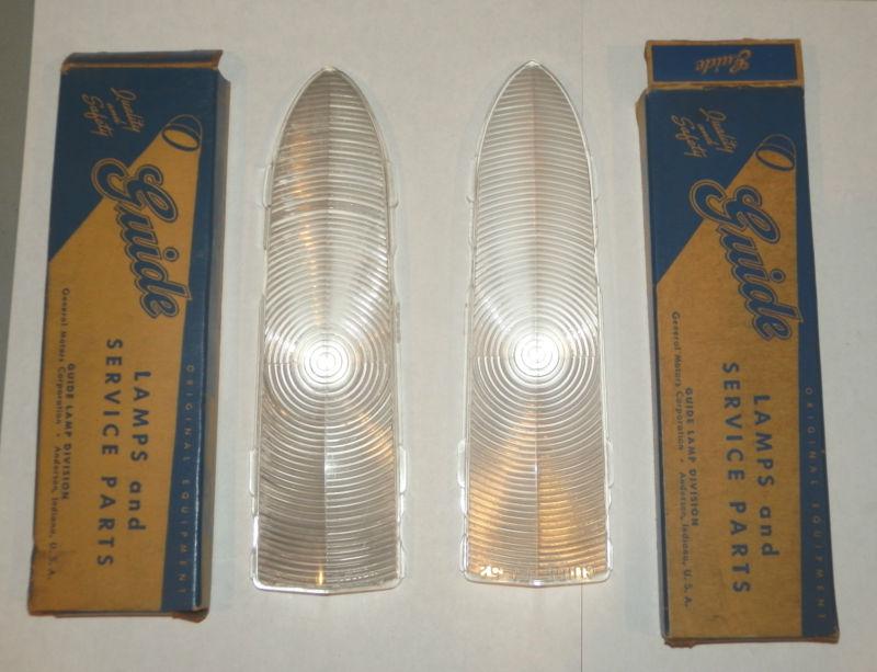 Nos 1952 52 chevrolet fleetline bel air styleline park lamp lens pair 5943032