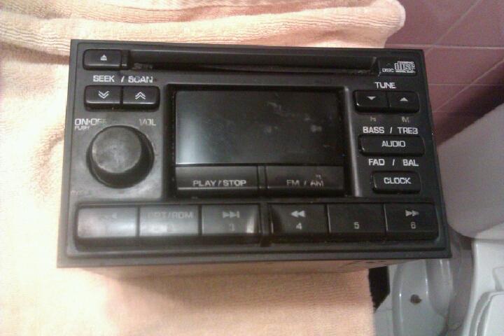 Nissan sentra / altima factory cd player pn-2218i