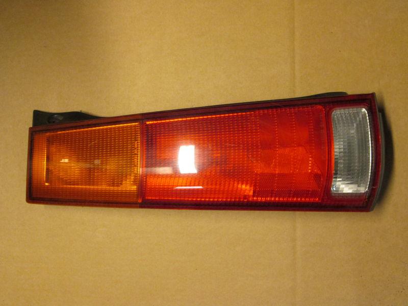 97 98 99 00 01 honda crv left driver's side tail light assembly oem 043-2200