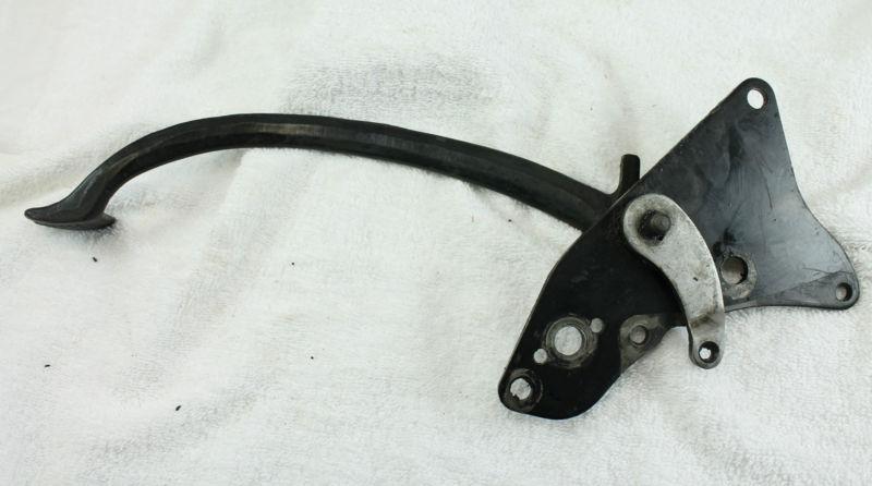 Triumph tr6 650 t120 rear brake pedal/lever mount 