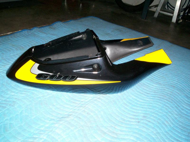 Suzuki gsxr600 rear cowling assy/y2k model