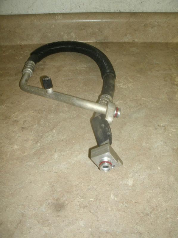 01-05 caravan/ 01-03 voyager 2.4l ac suction line/ hose