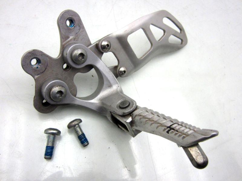 09 10 11 gsxr1000 gsxr 1000 gsx-r1000 left rearset rear set peg (no shifter)