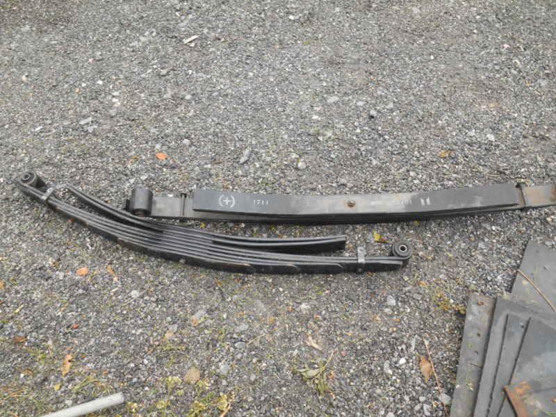 Isuzu npr 14,500lb rear leaf spring take outs