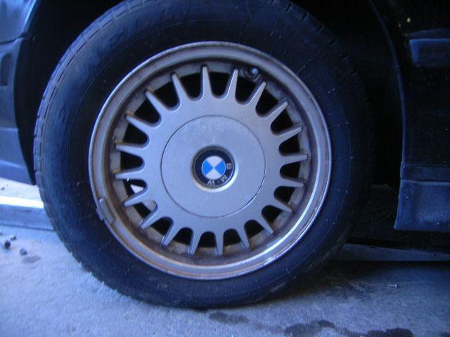 Bmw 535i 4dr e34 wheel alloy factory v11211