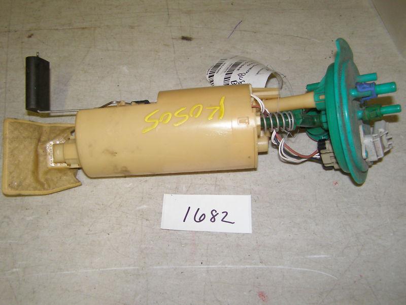 2003 chrysler town & country fuel pump assembly oem   3.3l  3.8l