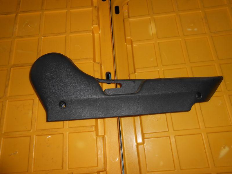 96 00 honda civic ex 2dr right passenger side seat bezel cover trim black c19