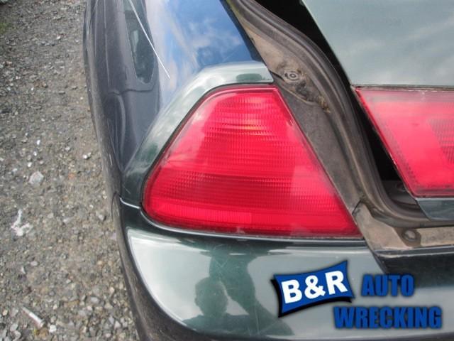 Left taillight for 98 99 00 01 02 honda accord ~ cpe   4902438