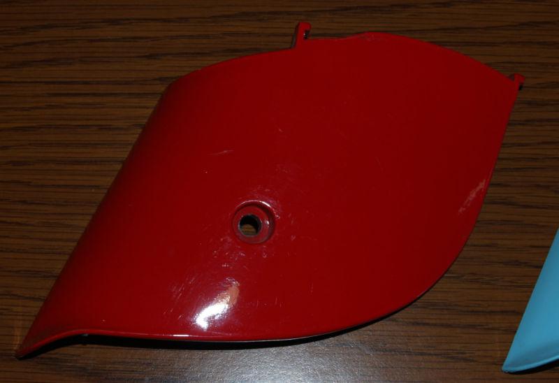 New piaggio vespa et 2 & et 4 front suspension cover 82170050r7 red 894