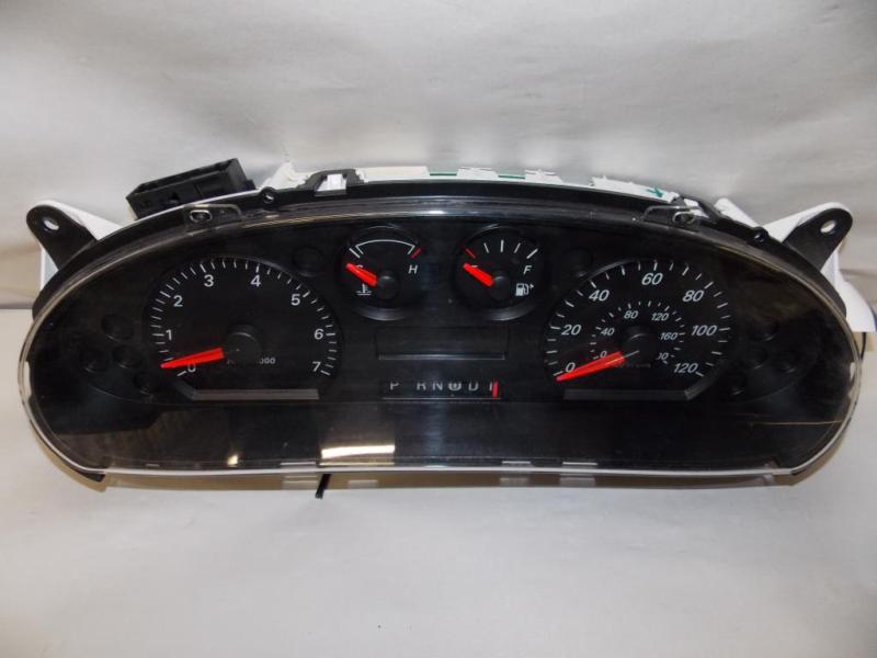 05-07 ford taurus sable 66k instrument cluster speedometer 2005 2006 2007 #7175