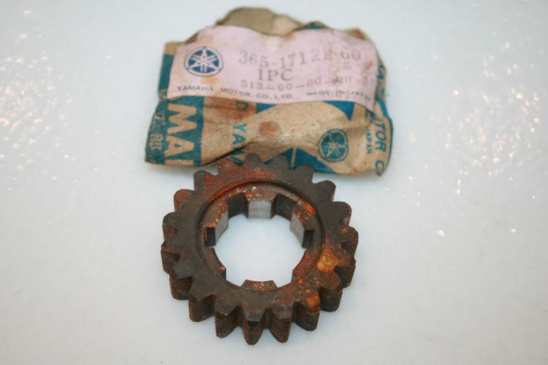 Nos yamaha motorcycle 2nd gear pinion mx250 mx360 rt1 