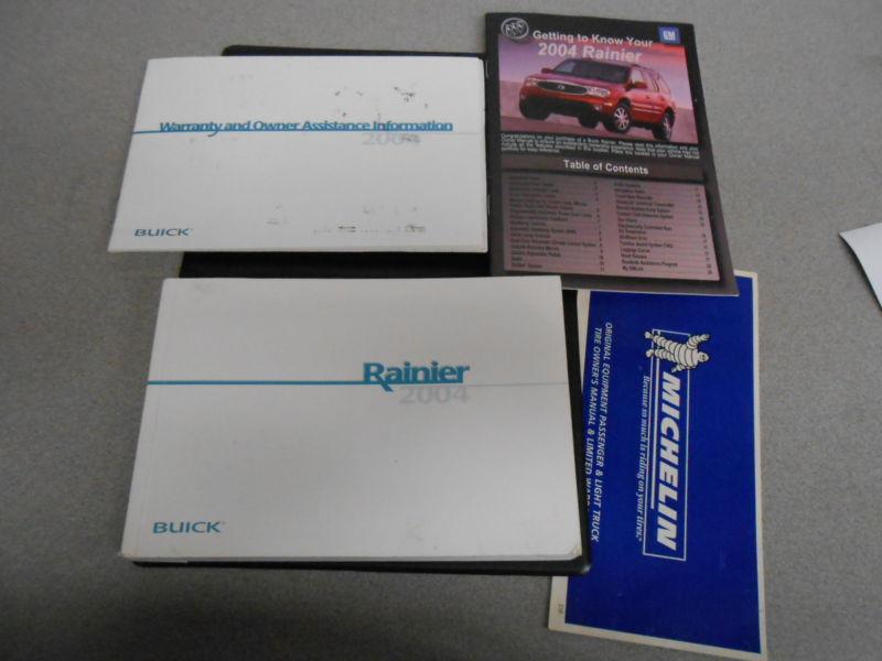 2004 buick rainier owners manual set