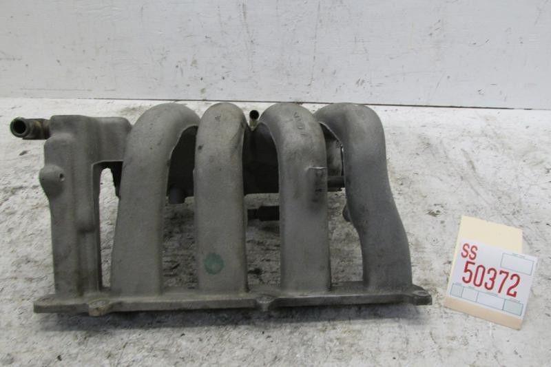 91 92 93 94 saturn sl2 sedan 1.9l 4cyl engine motor intake manifold oem 12198