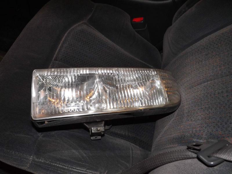 1998 s10 headlight passenger side