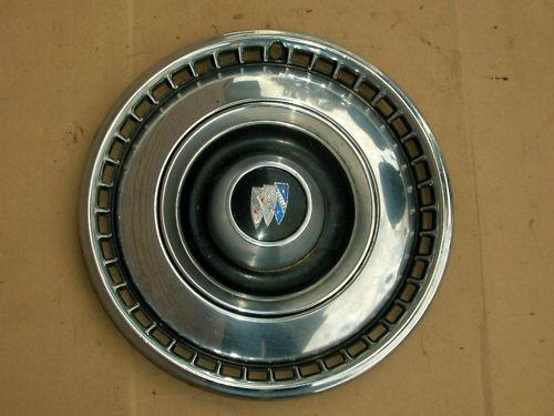 1967 buick 15" hubcap.skylark/special.good driver part.