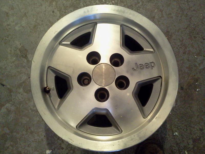 > 15 inch factory alloy rim - jeep cj series, wrangler, cherokee, grand cherokee