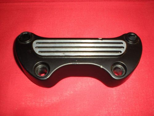 Genuine harley davidson finned riser top clamp