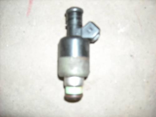 96 97 98 99  malibu grand am saturn 3100 fuel injector