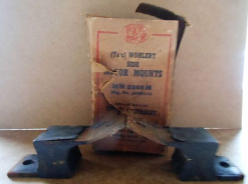 Wohlert side motor mounts for 1945-1951 chevrolet passenger ~ set of two